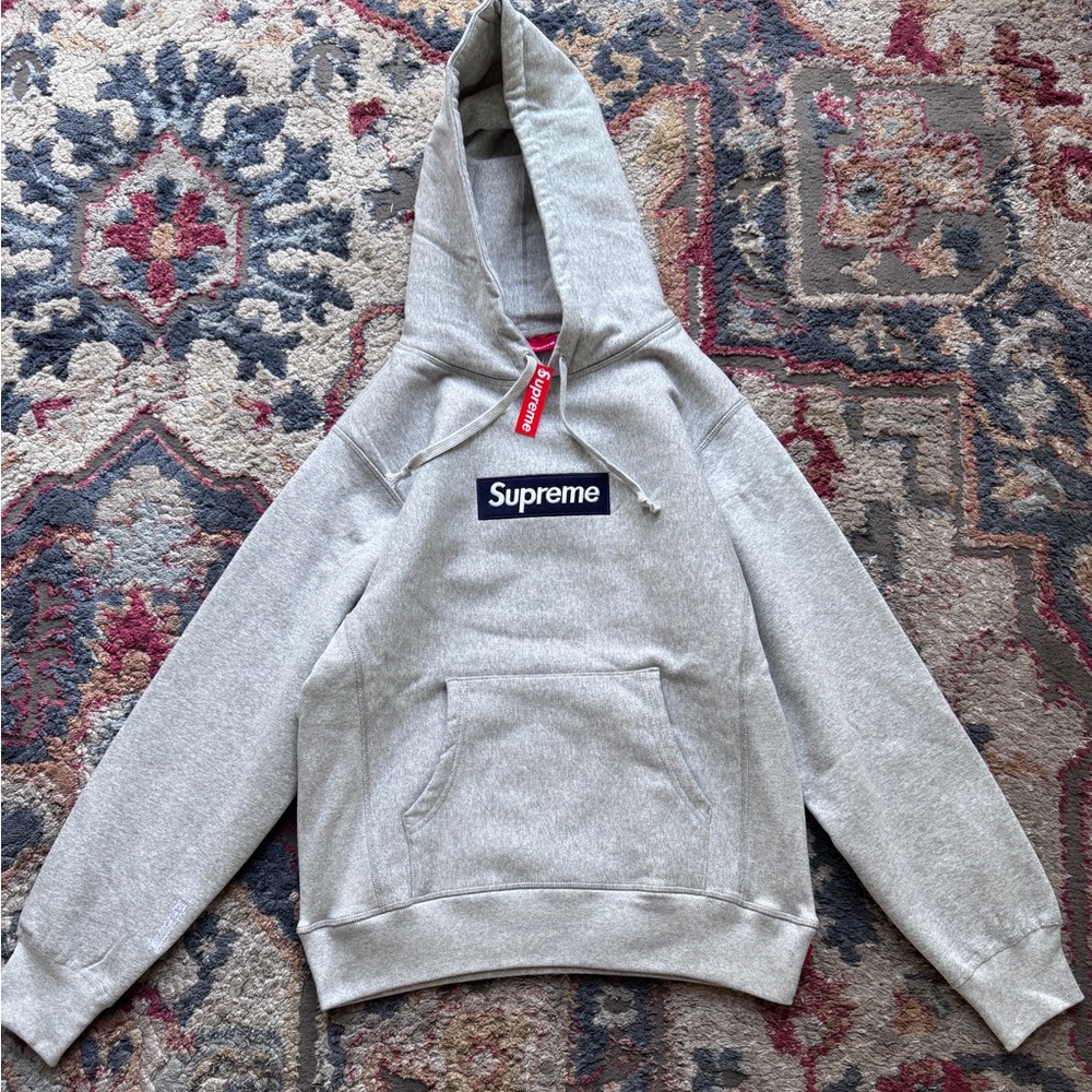 Supreme Heather Gray Pullover